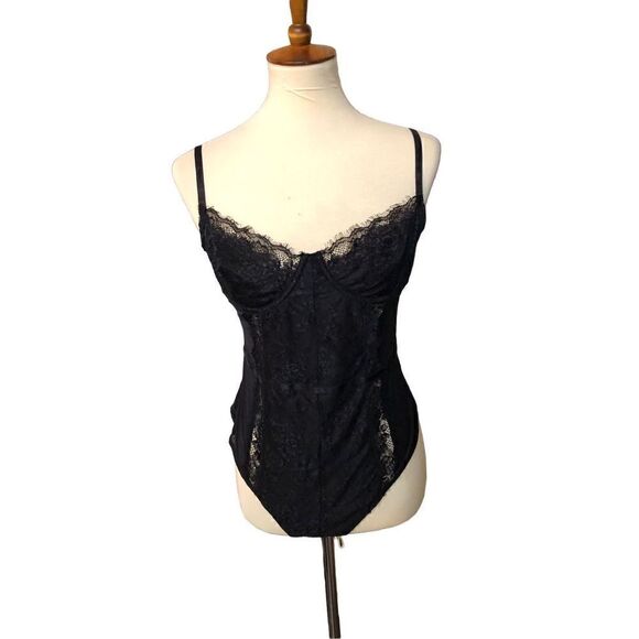 Iris lingerie black lace teddy with underwire bra cups - Picture 1 of 10